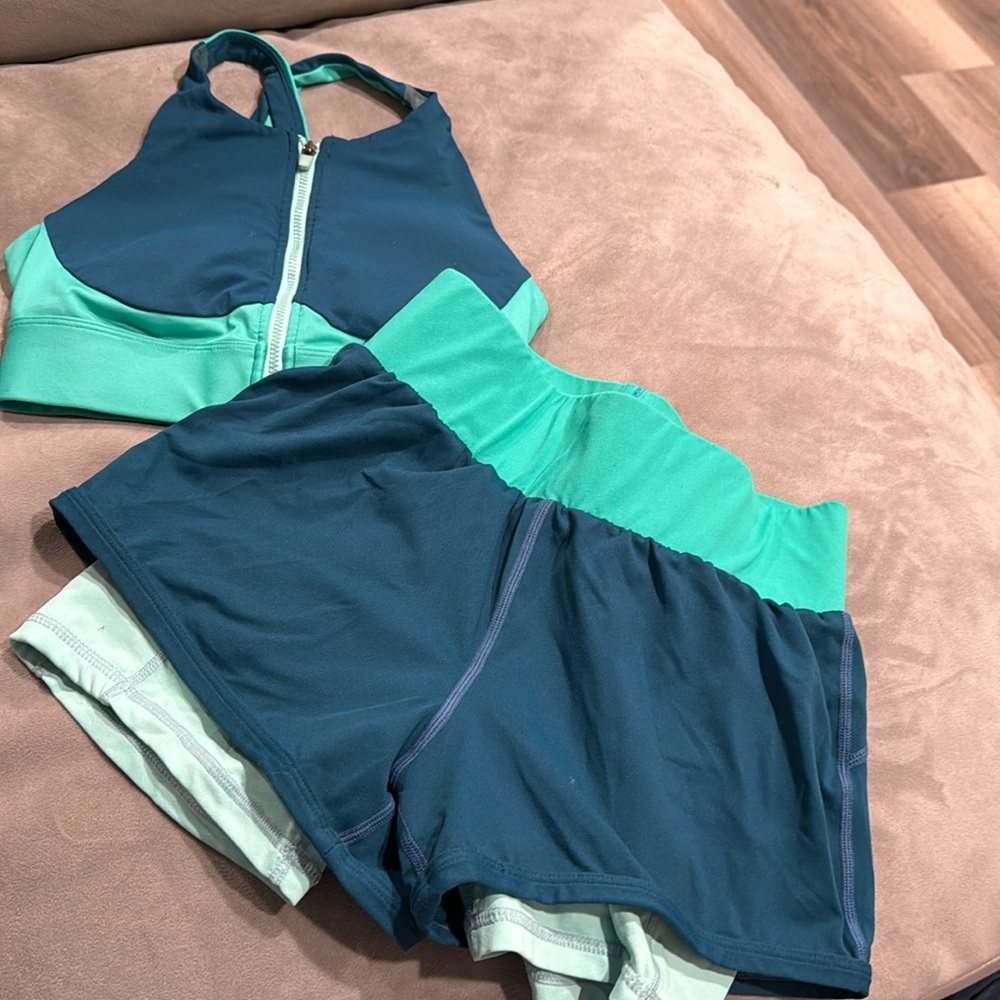 Fabletics workout set